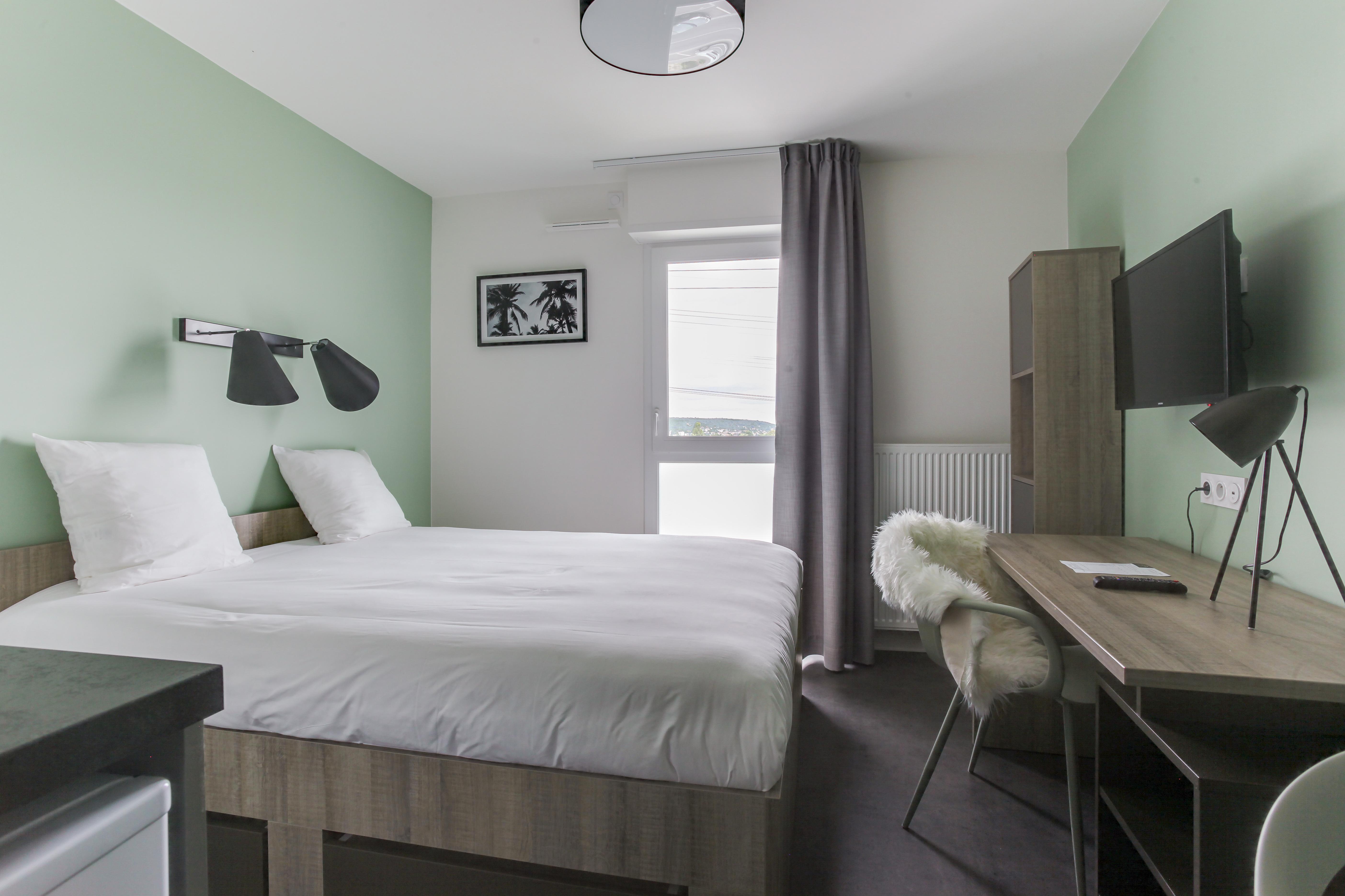 All Suites Appart Hotel Massy Palaiseau Exterior photo