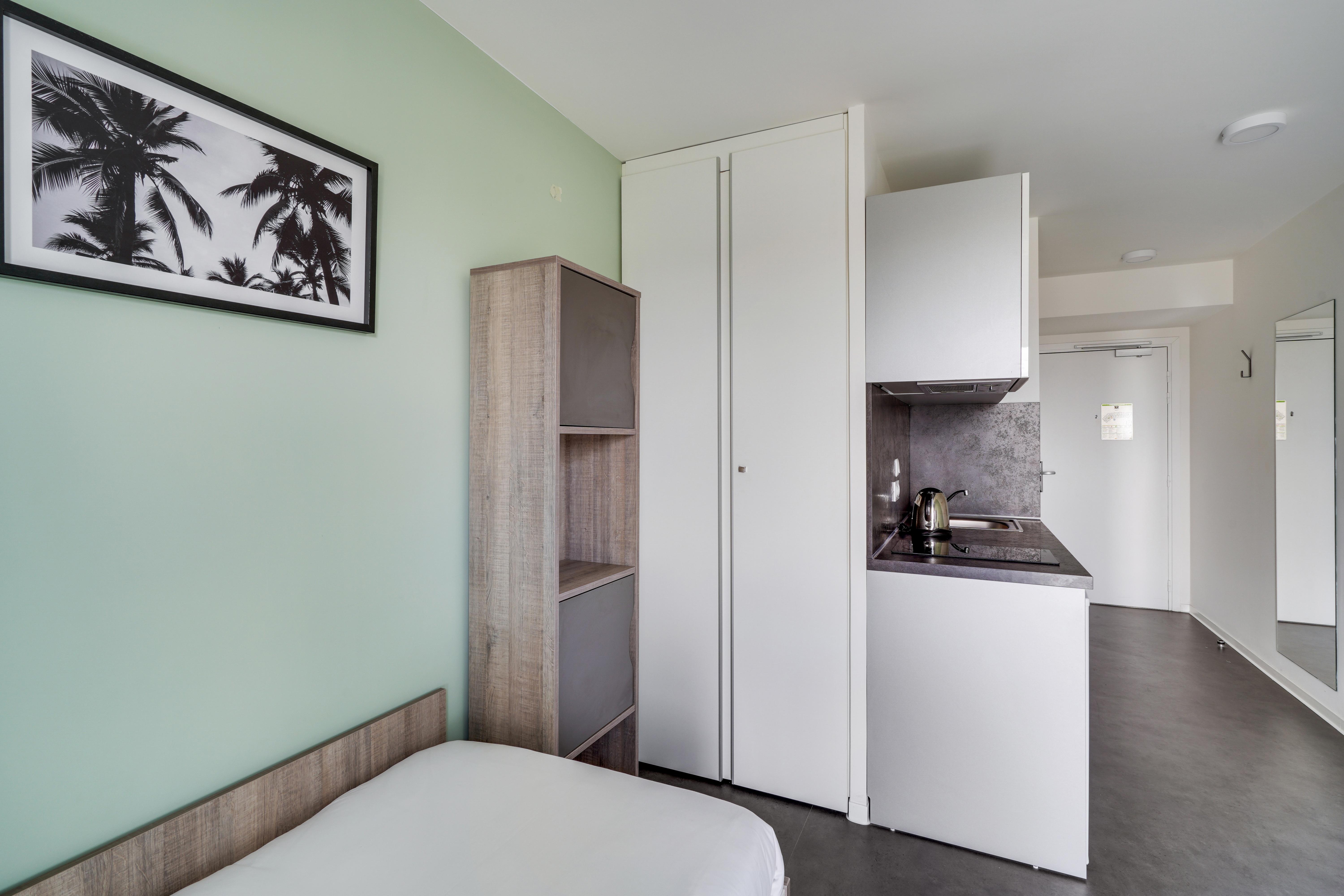 All Suites Appart Hotel Massy Palaiseau Exterior photo