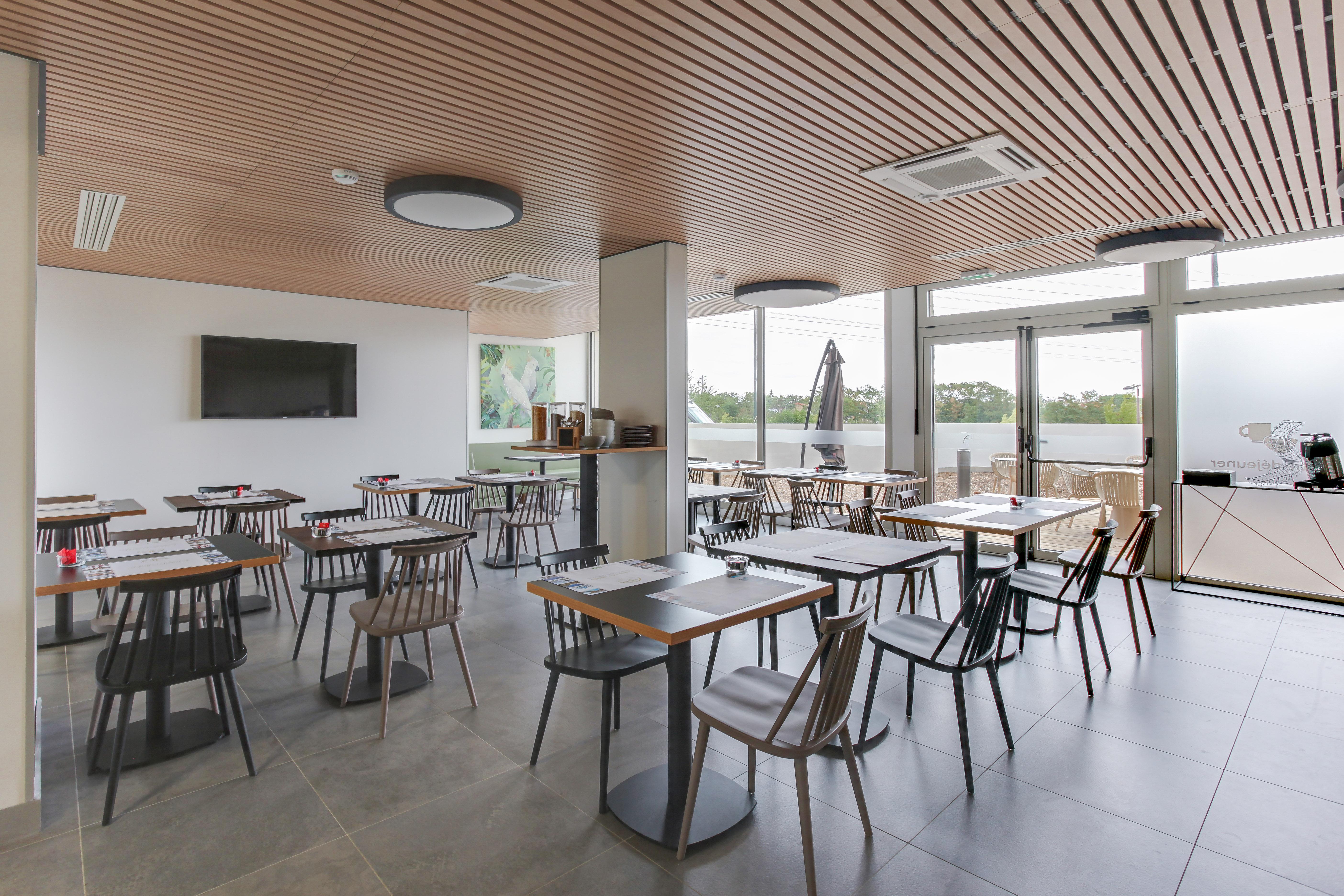 All Suites Appart Hotel Massy Palaiseau Exterior photo