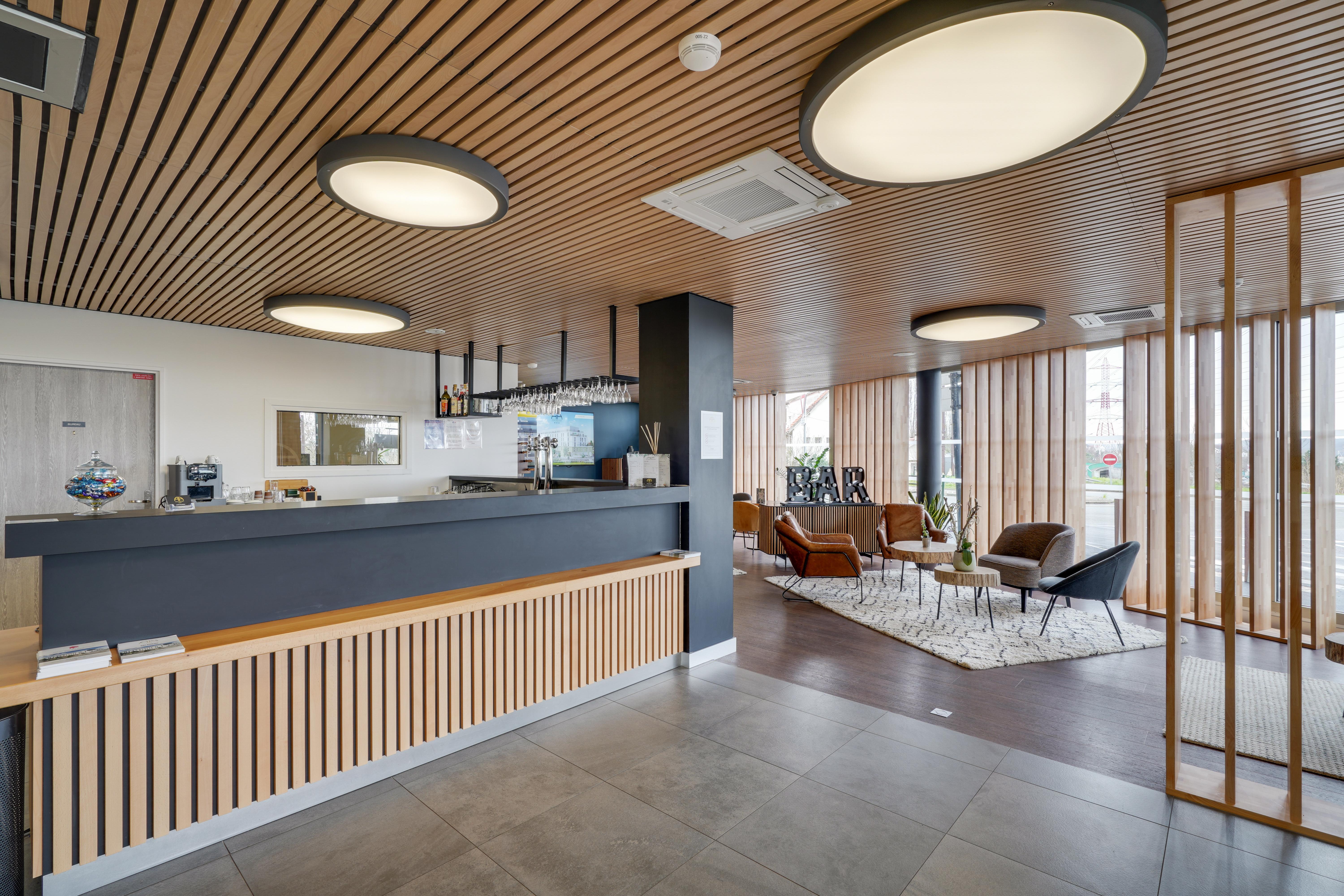 All Suites Appart Hotel Massy Palaiseau Exterior photo