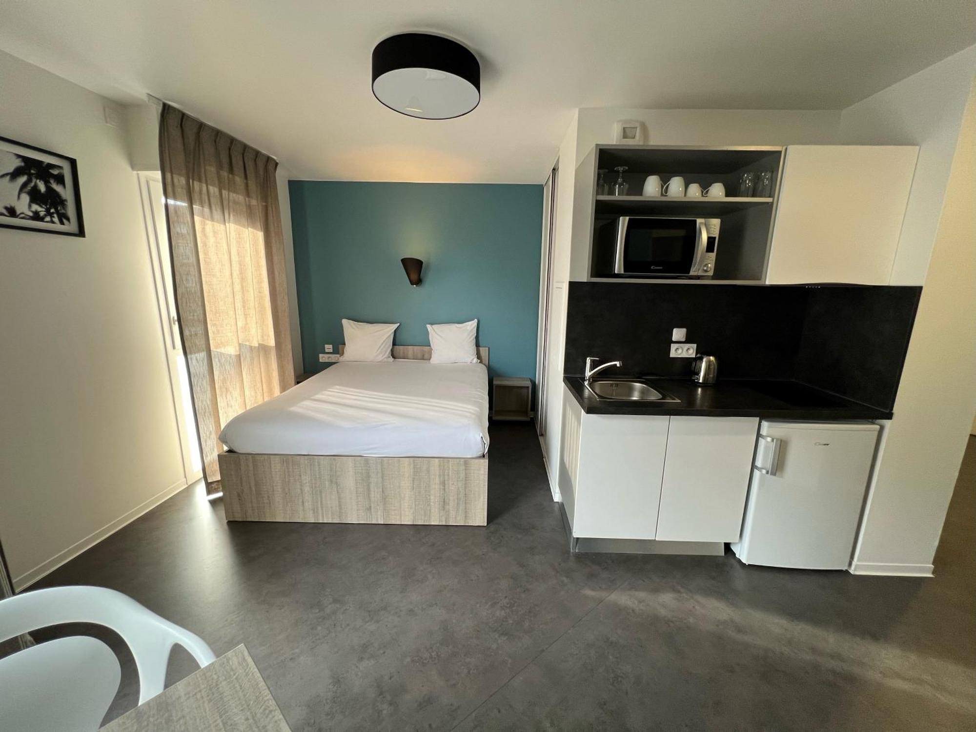 All Suites Appart Hotel Massy Palaiseau Exterior photo